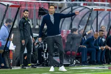 Thumbnail for article: Afellay kraakt wissels Schmidt: 'Alsof je met een Kalasjnikov in je rug speelt'