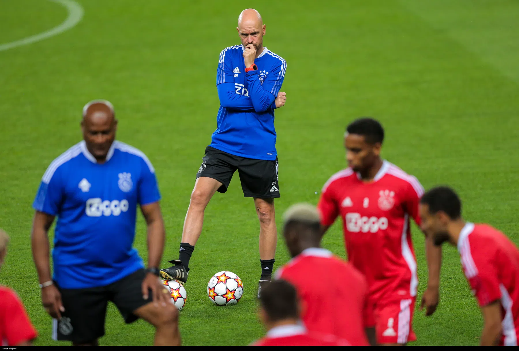 De keuzes van Ten Hag: Martínez, Blind en Berghuis starten in Portugal, Tagliafico niet