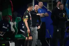 Thumbnail for article: Ajax telt af: keuze achterin, sleutelen op 10 en CL-debuut Haller