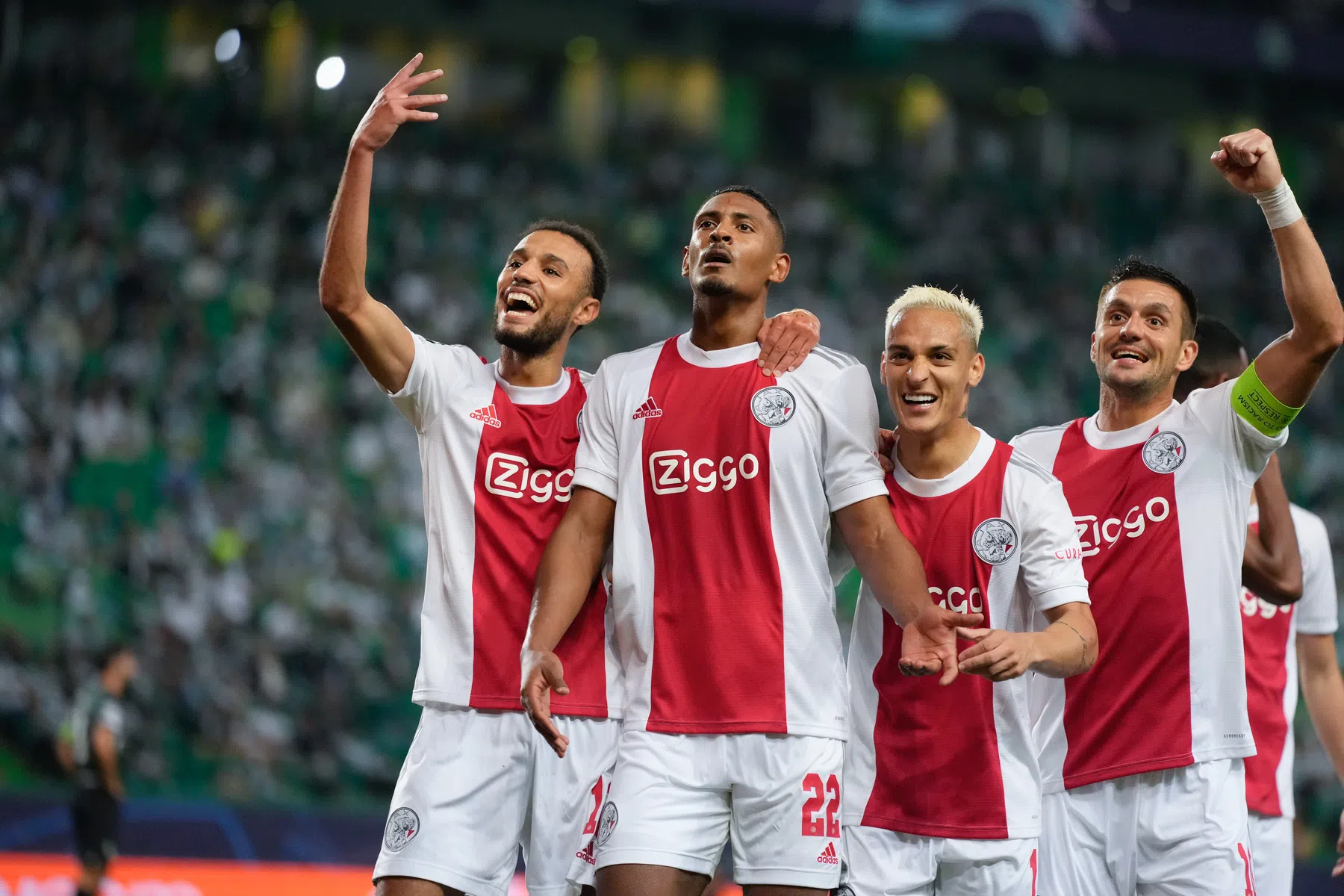 'De Portugese journalisten willen ineens alles weten over Antony en Haller'