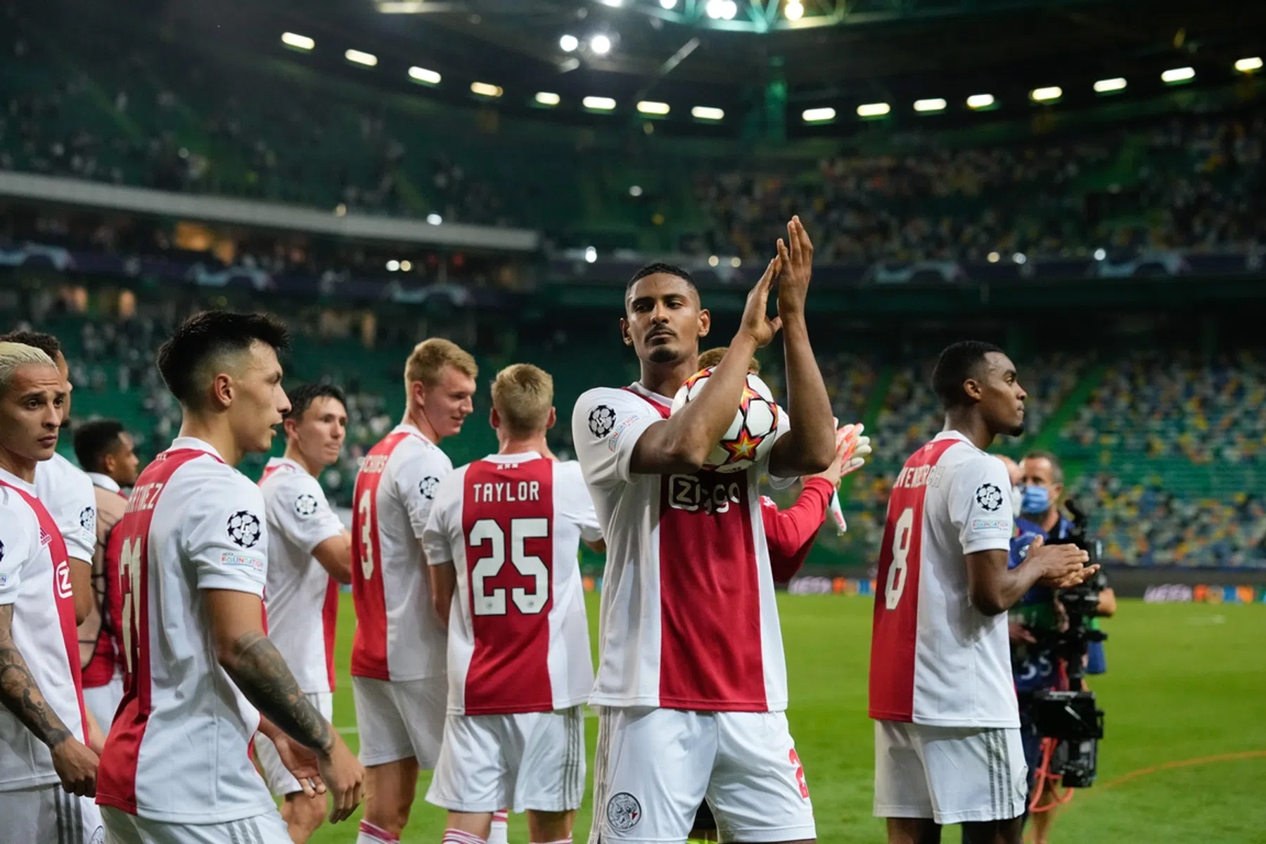 Nederland mag na glansrol Ajax nog meer dromen van extra CL-ticket