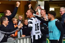 Thumbnail for article: Sierhuis straalt van oor tot oor: 'Mooier debuteren kan niet'