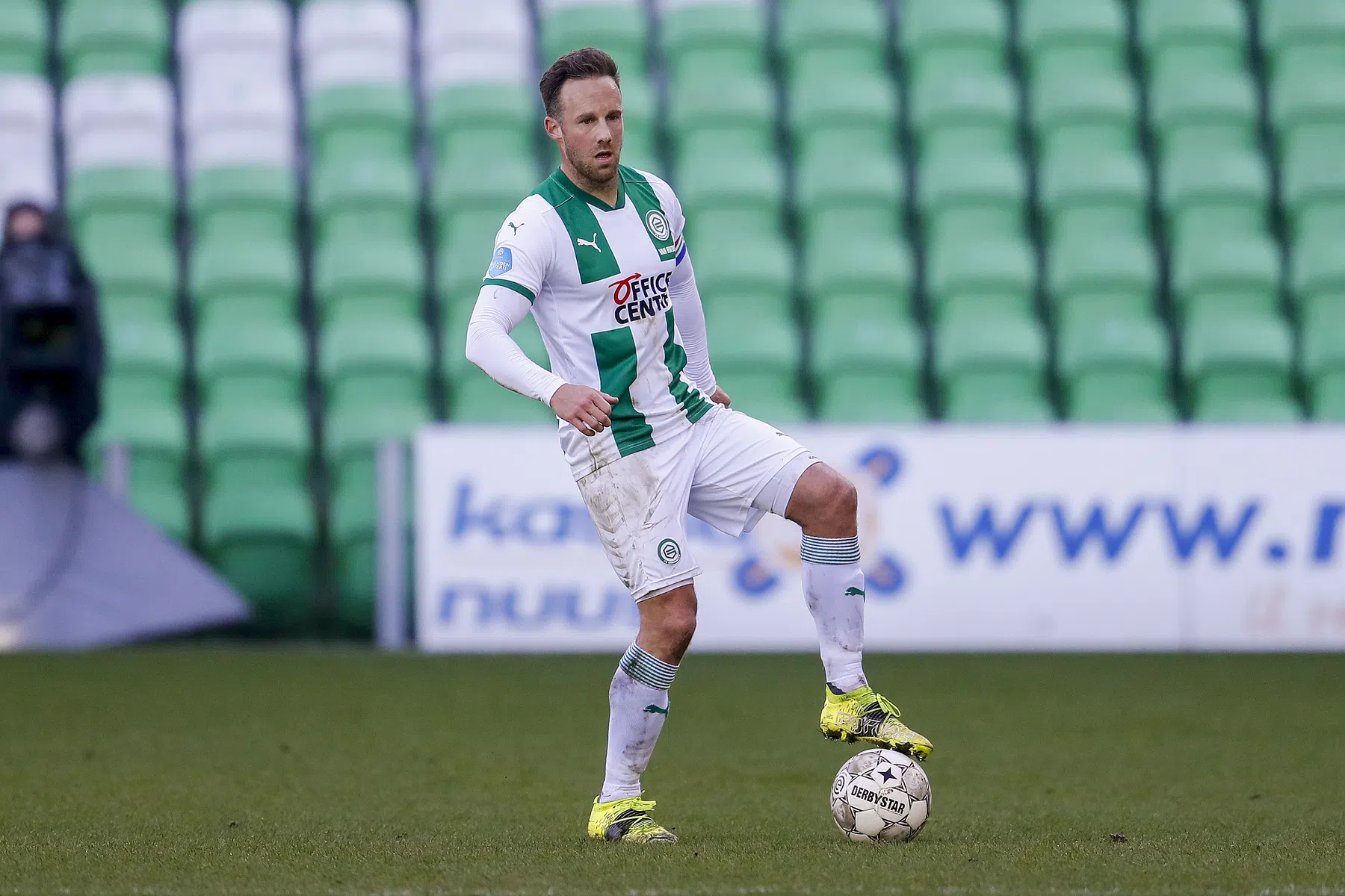 Groningen-verdediger Van Hintum krijgt prachtig nieuws over dochter