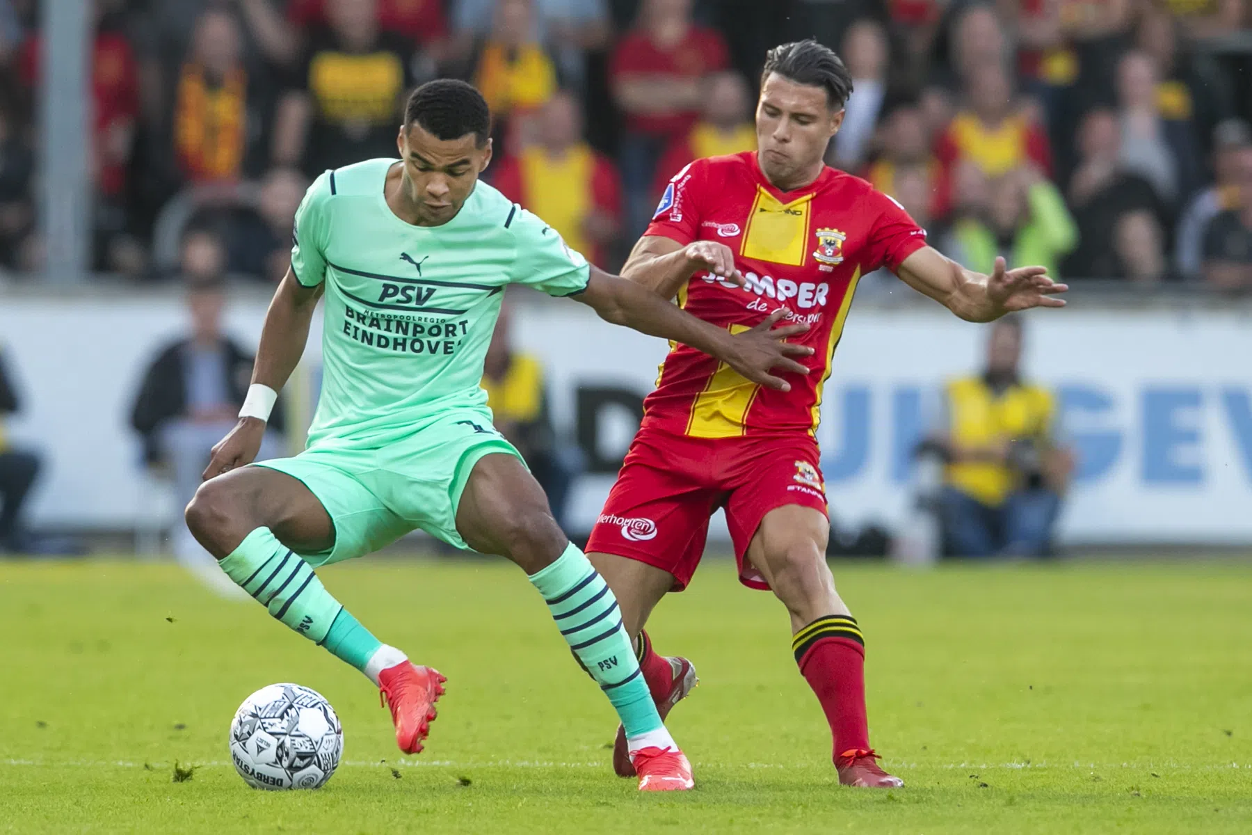 Opgeluchte Gakpo waarschuwt PSV: 'We moeten niet in een sleur terechtkomen'