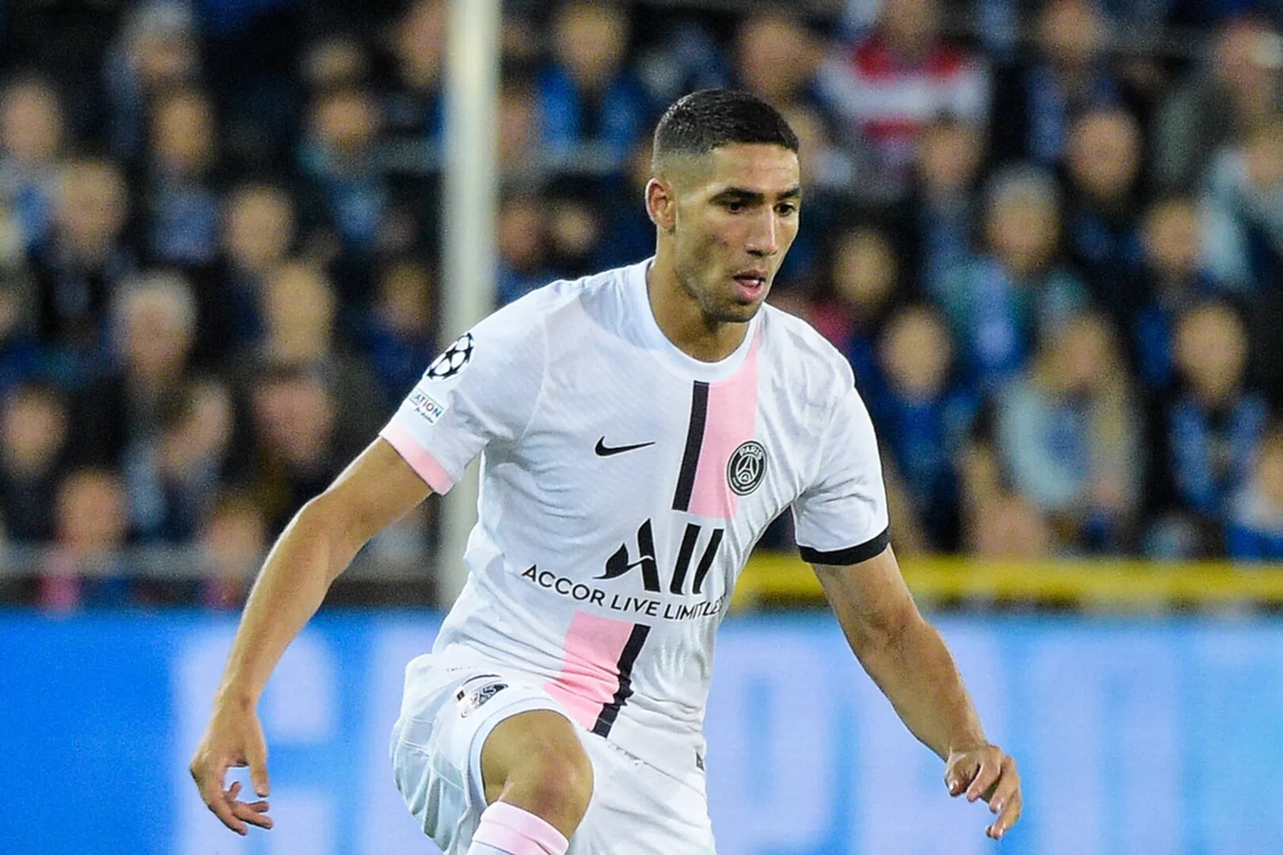 Hakimi redt Messi-loos PSG, knappe comeback Bosz