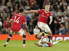 Thumbnail for article: Van de Beek kan uitschakeling niet voorkomen, andere topclubs ontsnappen