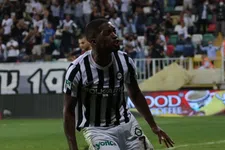 Thumbnail for article: Amsterdammer geeft tegen Besiktas Ajax het goede voorbeeld