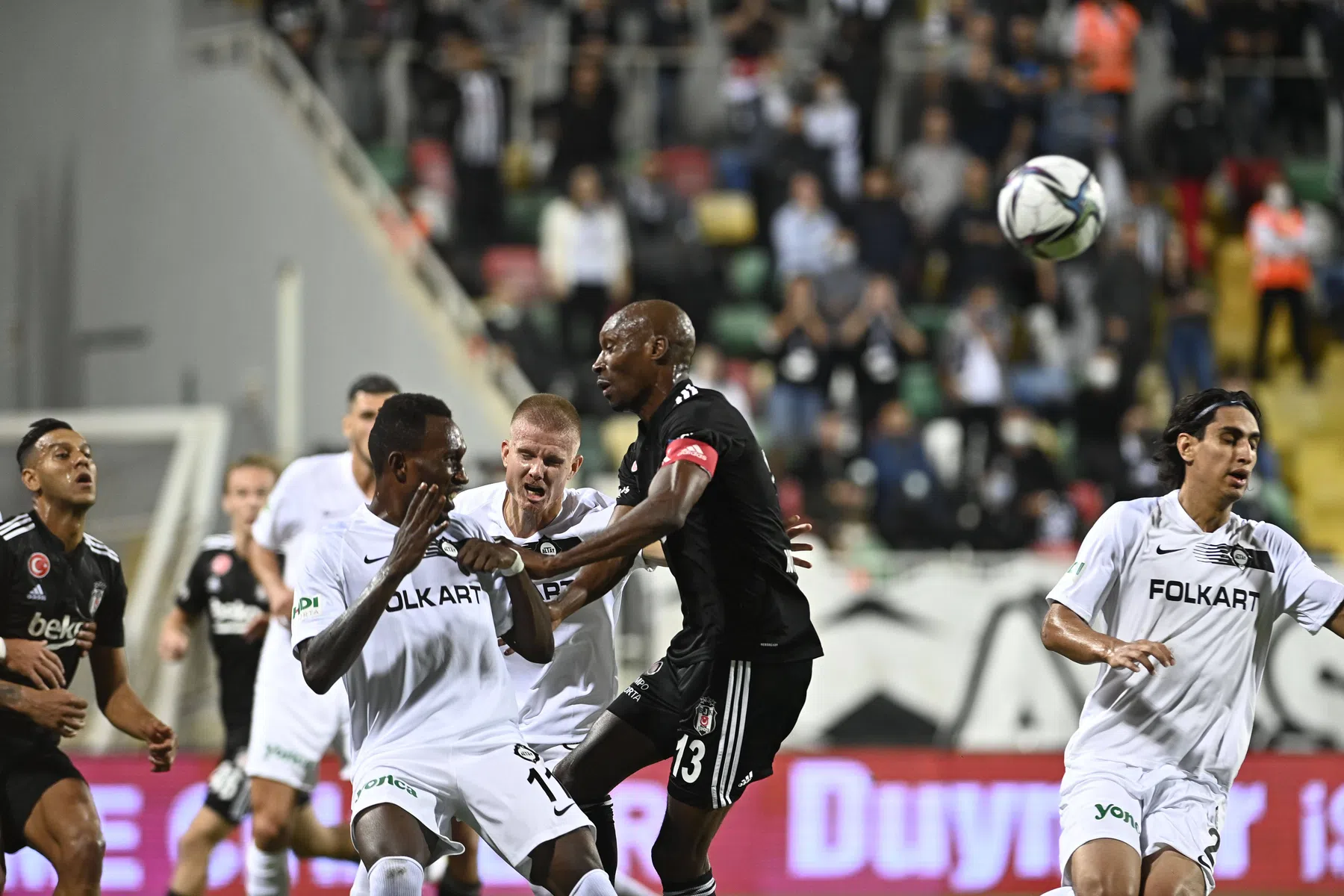 Grote zorgen bij Besiktas voor ontmoeting met Ajax