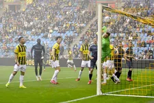 Thumbnail for article: Zelden vertoond: bekijk hoe Fortuna-smaakmaker Seuntjens scoort tegen Vitesse