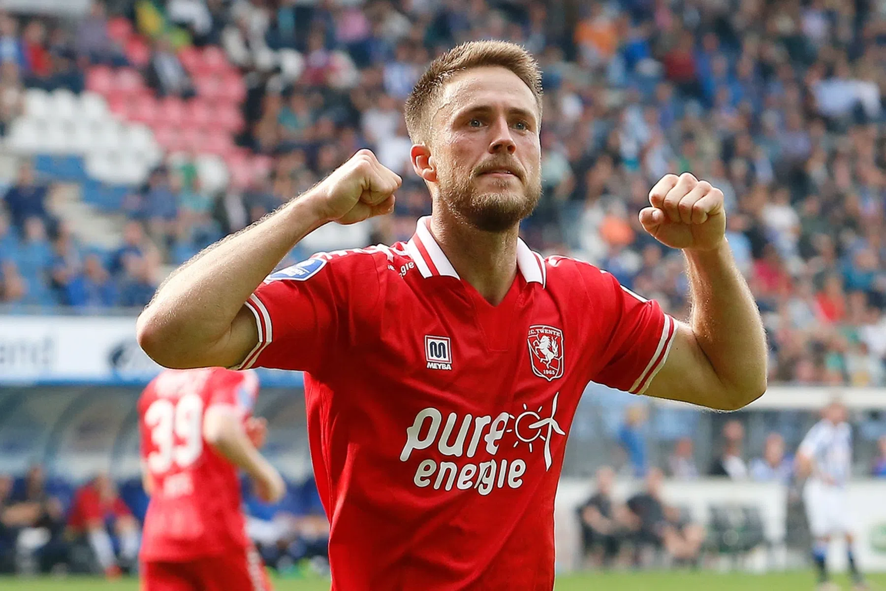 Van Wolfswinkel verzacht leed Van Beek: 'Eén goal? Heel erg mee oneens'