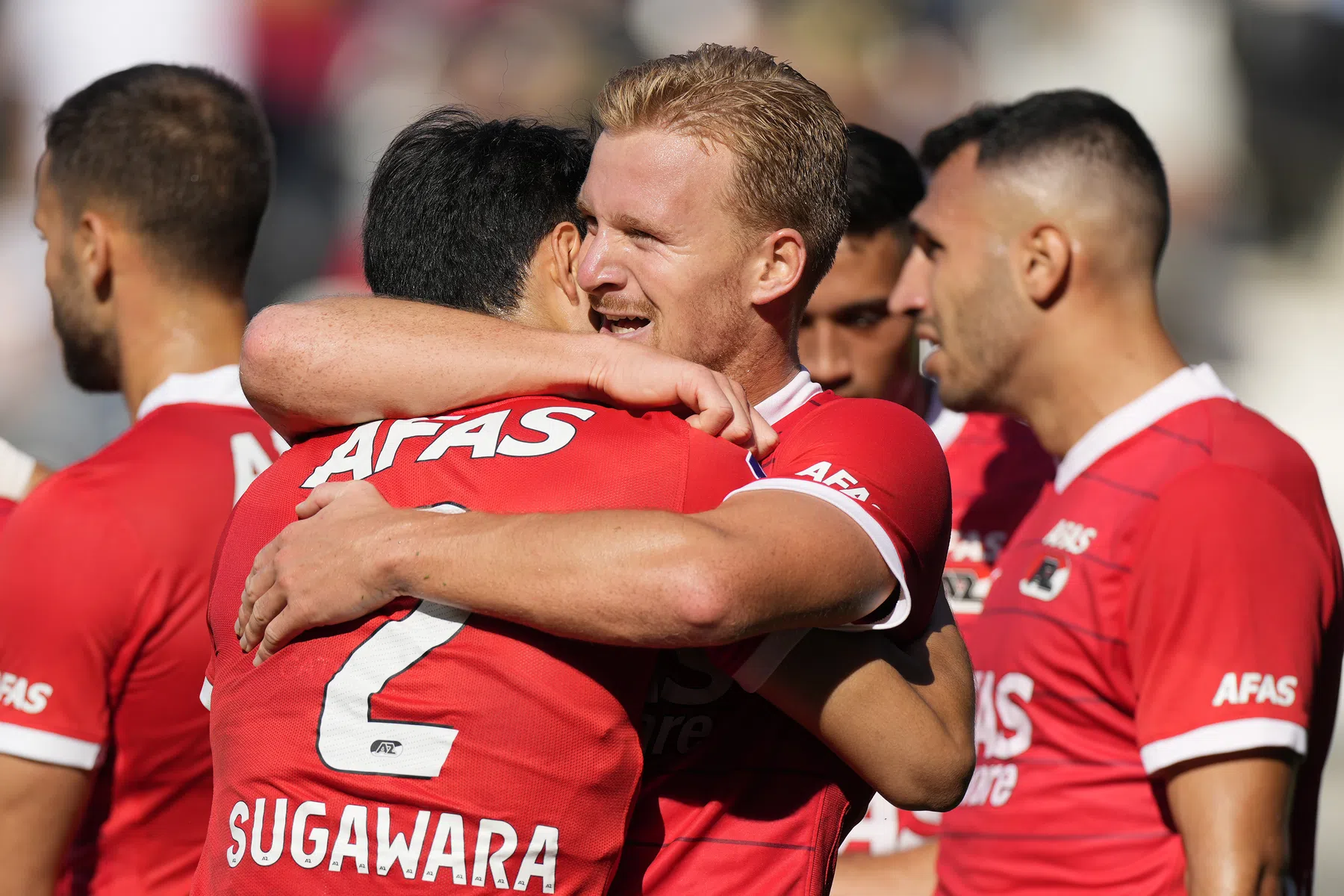 AZ speelt ellende van zich af tegen Go Ahead Eagles