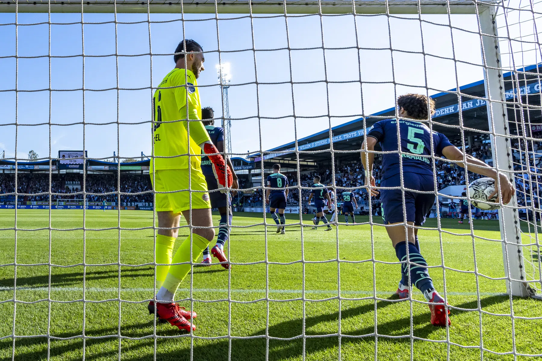 Eredivisie op Rapport: weer glansrol Antony, flinke onvoldoende Drommel