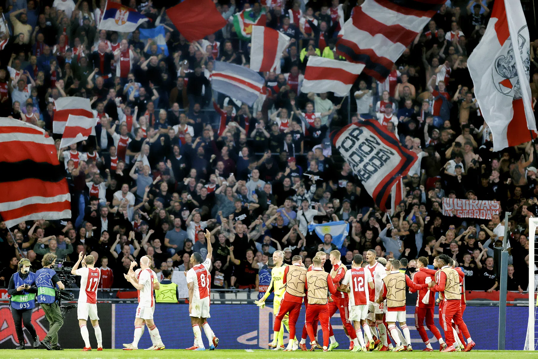 Besiktas de vogel, Ajax de kat: zo schrijven internationale media over Ajax