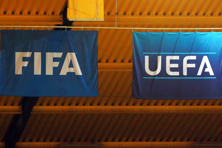UEFA betrekt ook vrouwenliga's in strijd tegen FIFA