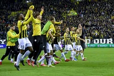 Thumbnail for article: Zes vragen en antwoorden over het opgeleefde Vitesse