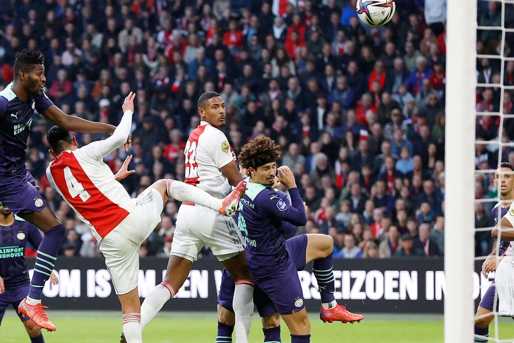 Wat Ten Hag extra tevreden stemt: 'Dat was een van de targets'