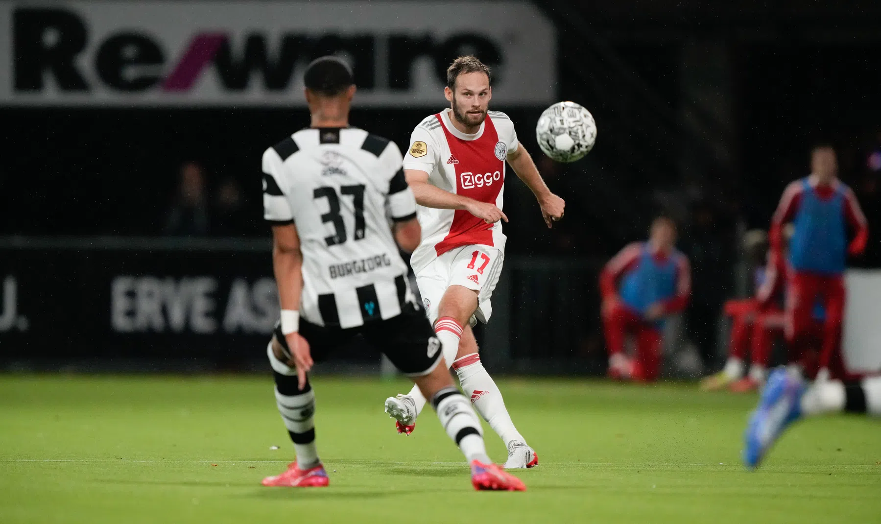 Blind zag verbazing bij Heracles-fans: 'Pas toen gingen ze er écht achter staan'
