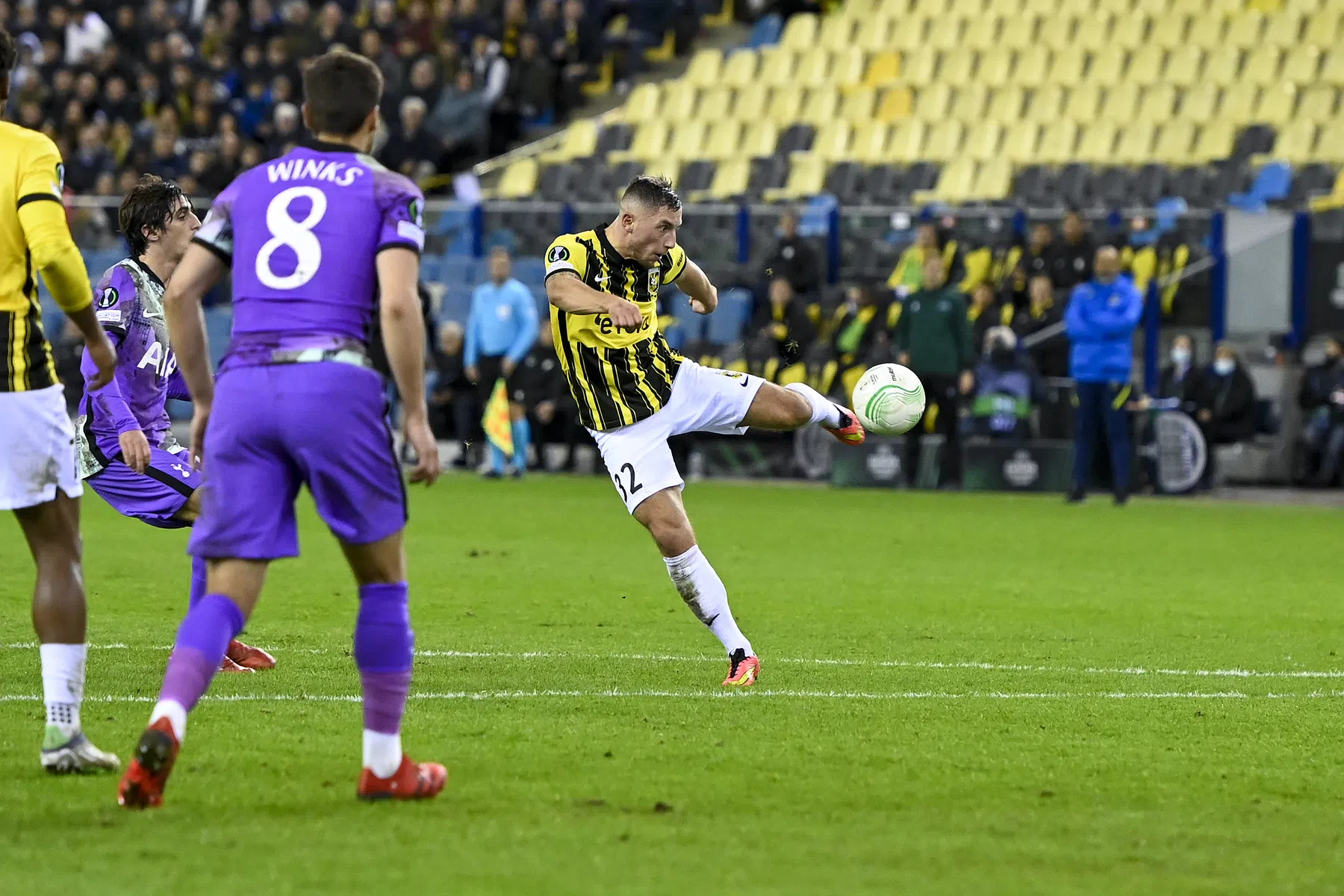 Mister Conference League Wittek mee naar Londen