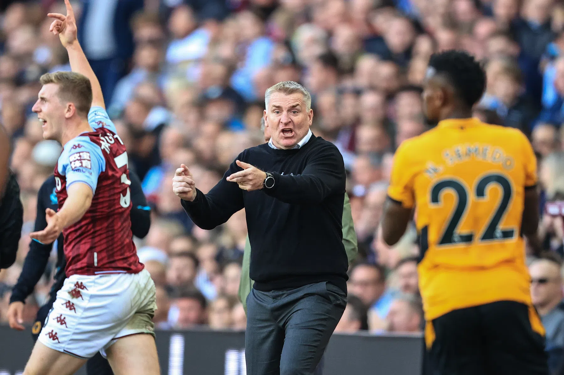 Ook paniek bij Aston Villa: Smith is vijfde PL-trainer die moet vertrekken