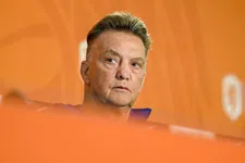 Thumbnail for article: Van Gaal ziet slechts twee opties voor rechtsbuitenpositie