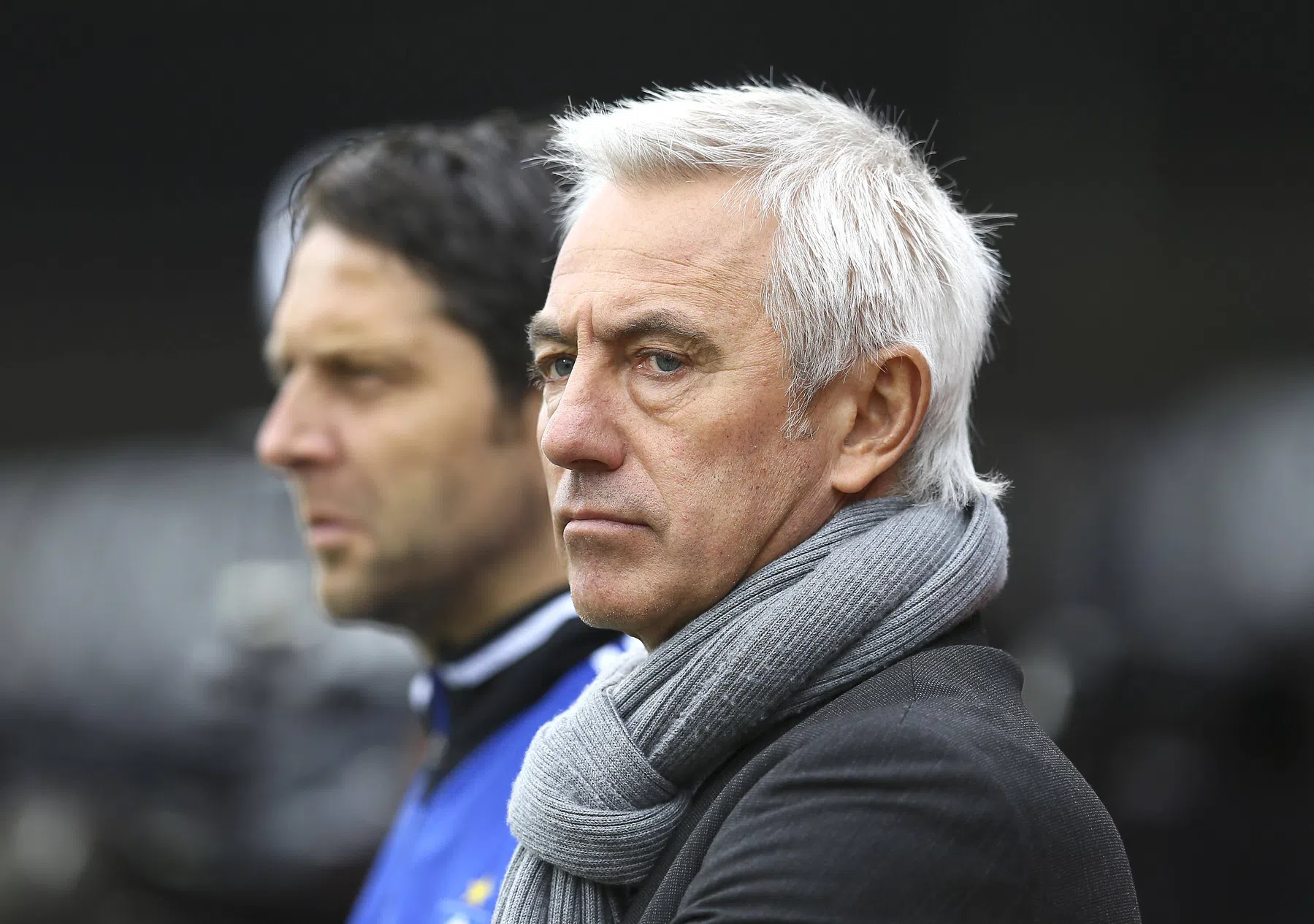 Late strafschop brengt nieuw leven in WK-droom Van Marwijk