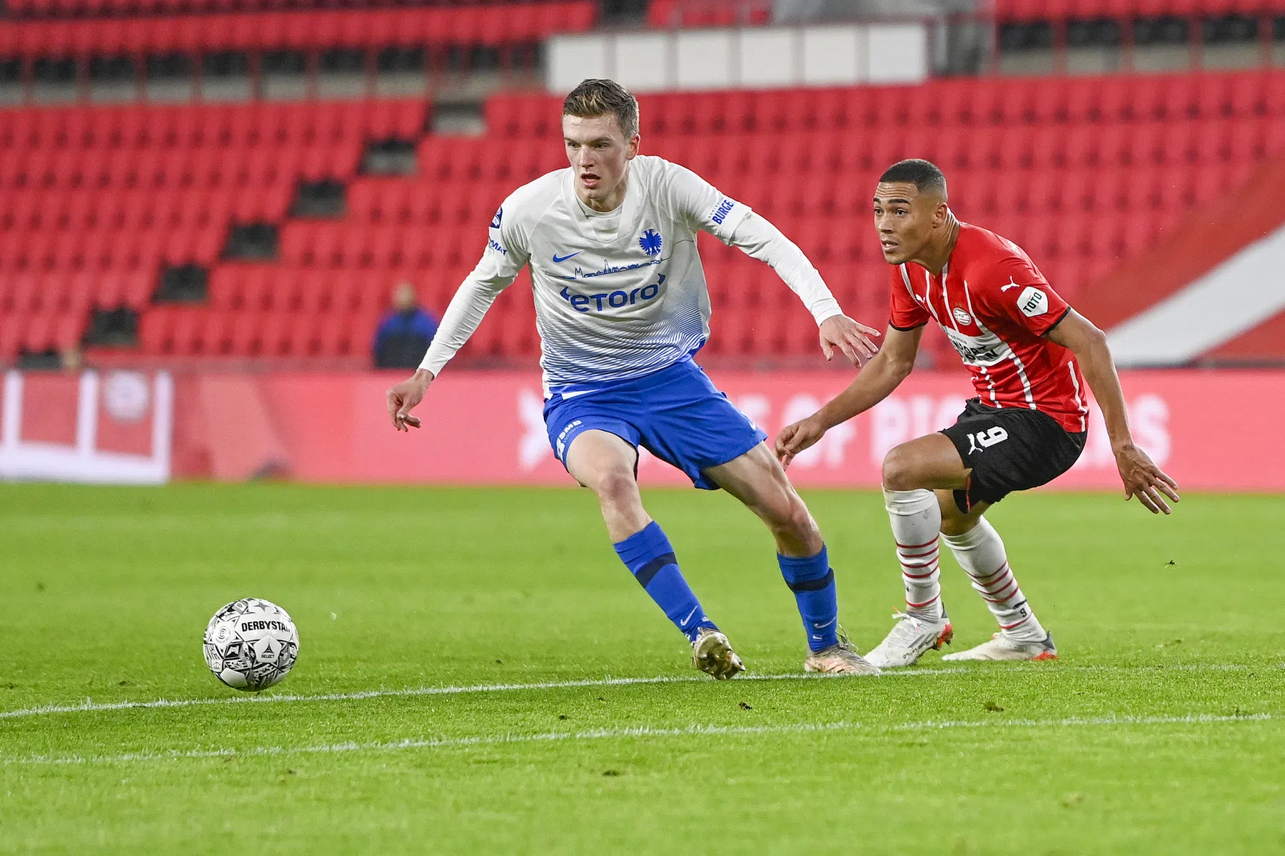 Letsch deelt prachtig compliment uit aan Carlos Vinícius