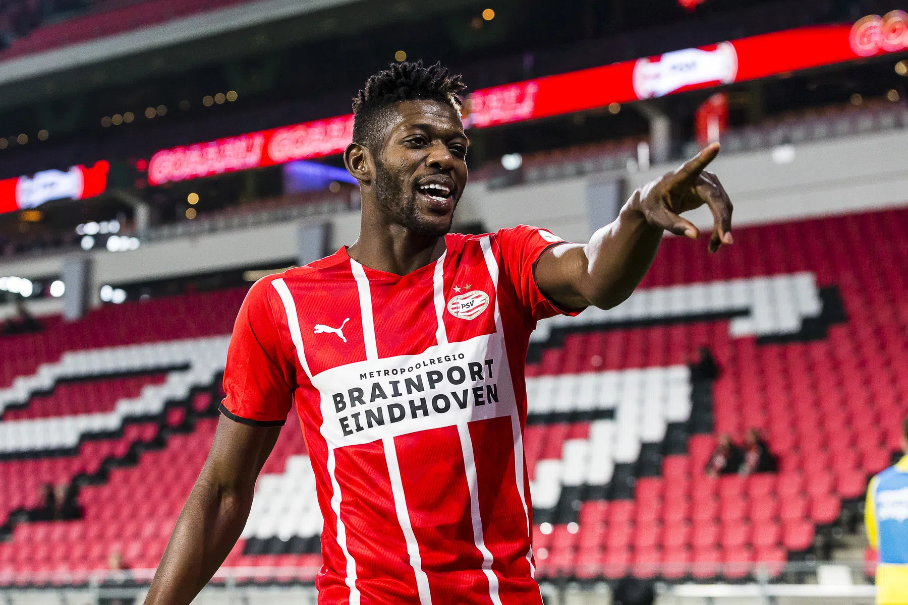 Schmidt legt uit waarom Sangaré een 'topmiddenvelder' is