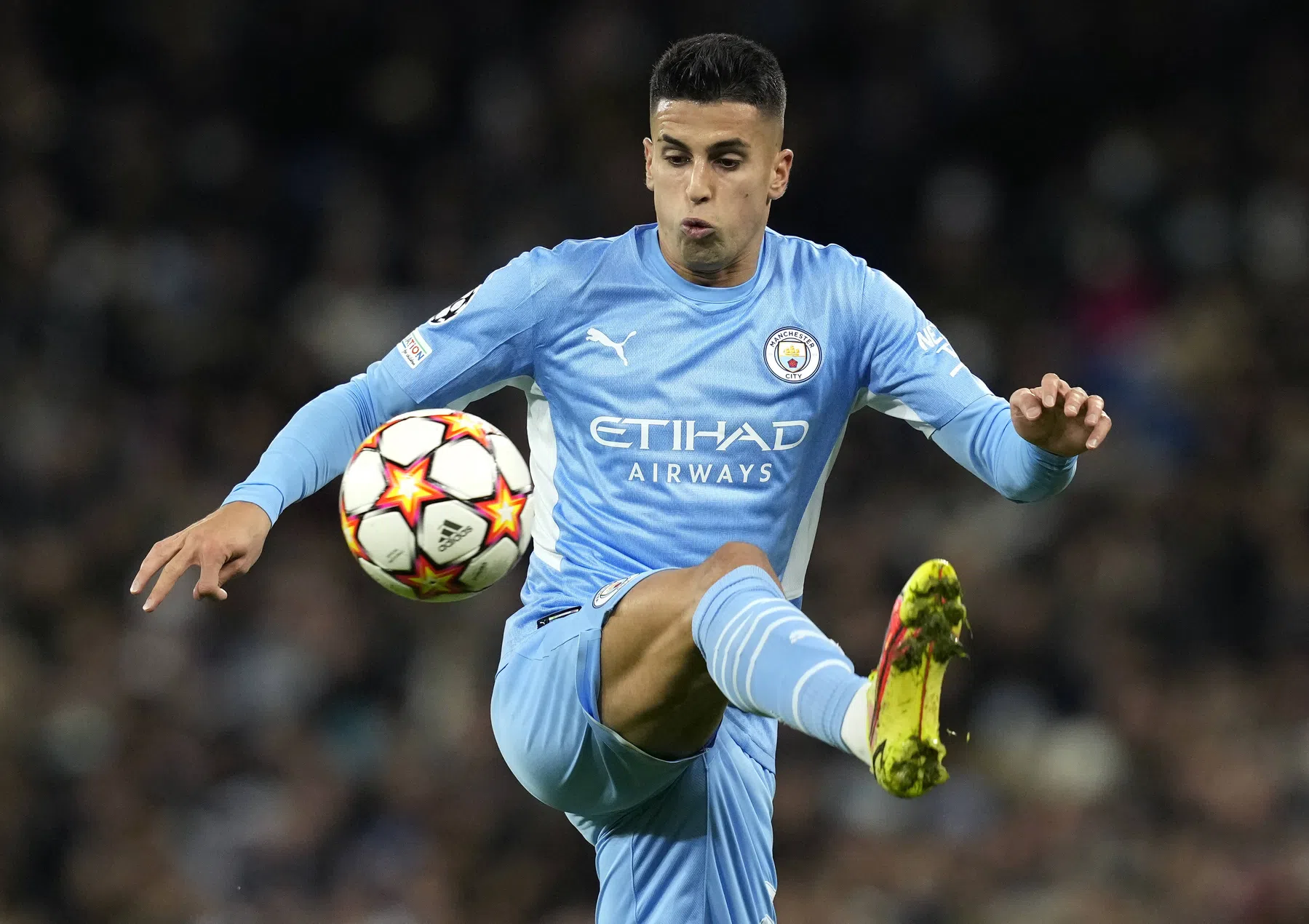 Applaus voor Cancelo na prachtige assist: 'Dit is de pass van het seizoen'