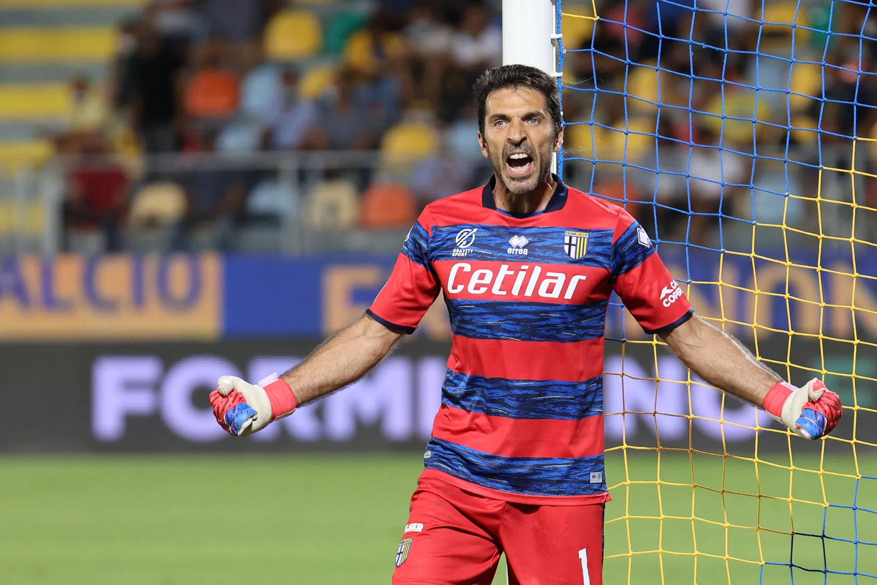 Gianluigi Buffon, op zijn 43ste de beste keeper ter wereld in de Serie B