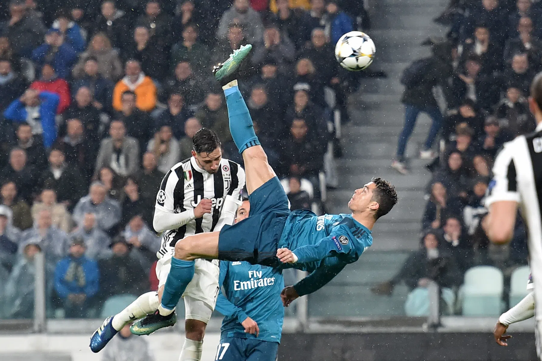 Tien iconische goals van doelpuntenmachine Cristiano Ronaldo