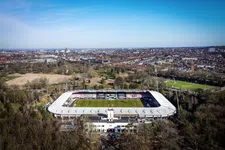 Thumbnail for article: Grote schoonmaak: Boekhoorn legt nieuw fundament onder NEC