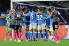Thumbnail for article: Napoli schakelt Leicester uit, 'Gio' houdt Bosz van perfecte score af