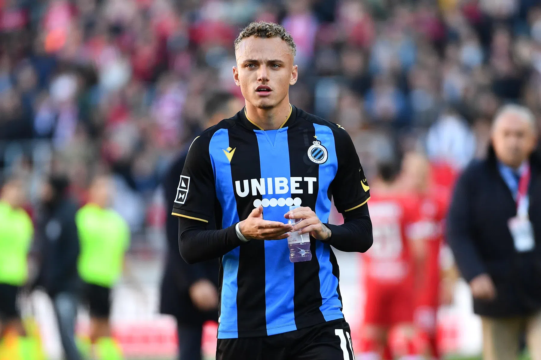 Lang spoelt met doelpunt voor Club Brugge kritiek van zich af