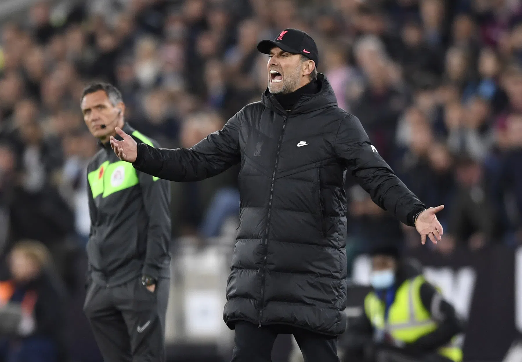Klopp in de clinch met 'Mr Tierney': 'Ik weet niet wat zijn probleem is met mij'