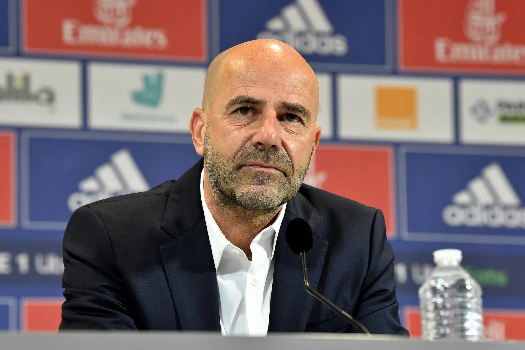 Bosz houdt zich niet bezig met toekomst bij Lyon: 'Ik heb er alle vertrouwen in'
