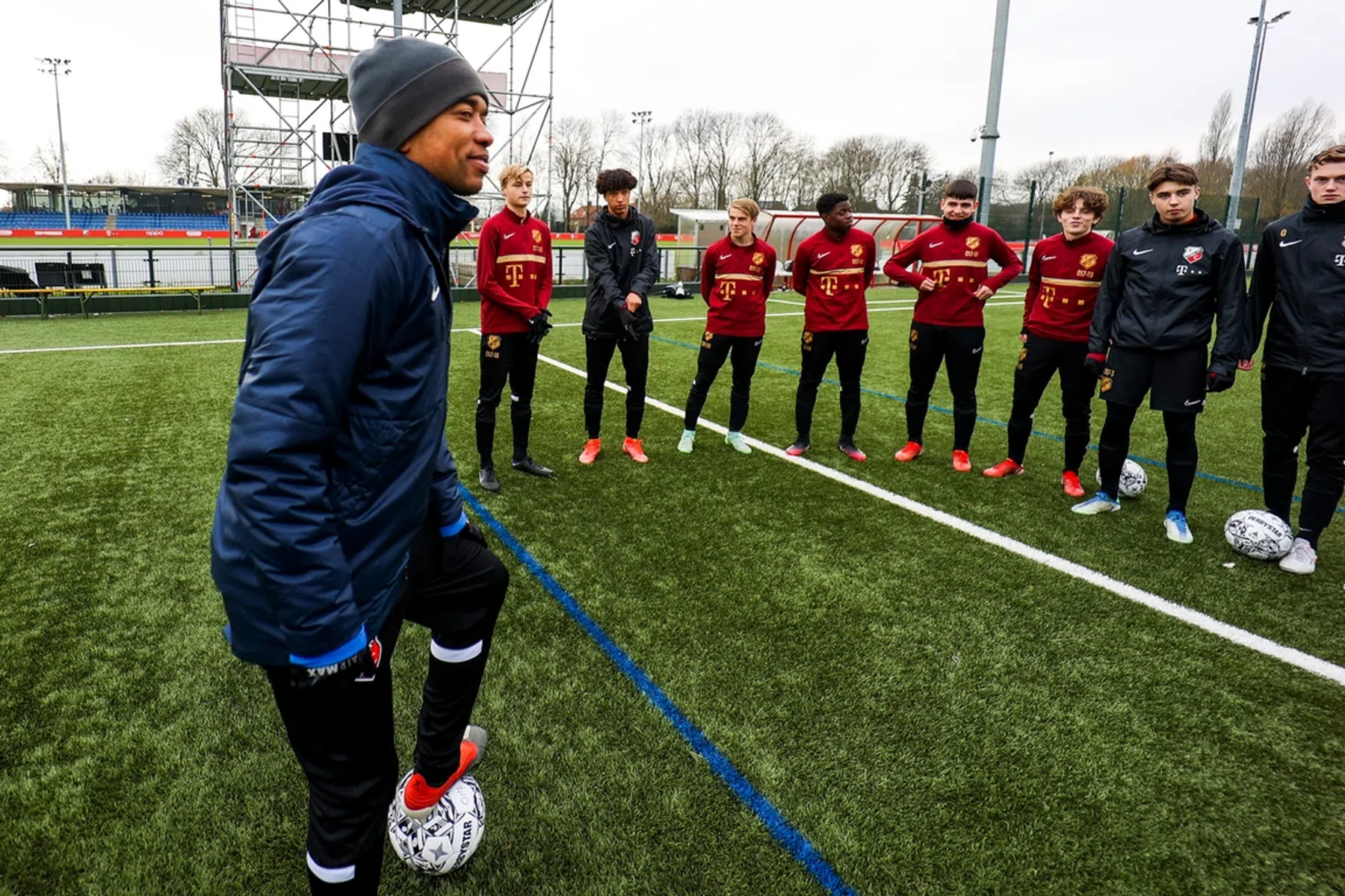 Emanuelson: 'Ten Hag is buitencategorie, een perfectionist'