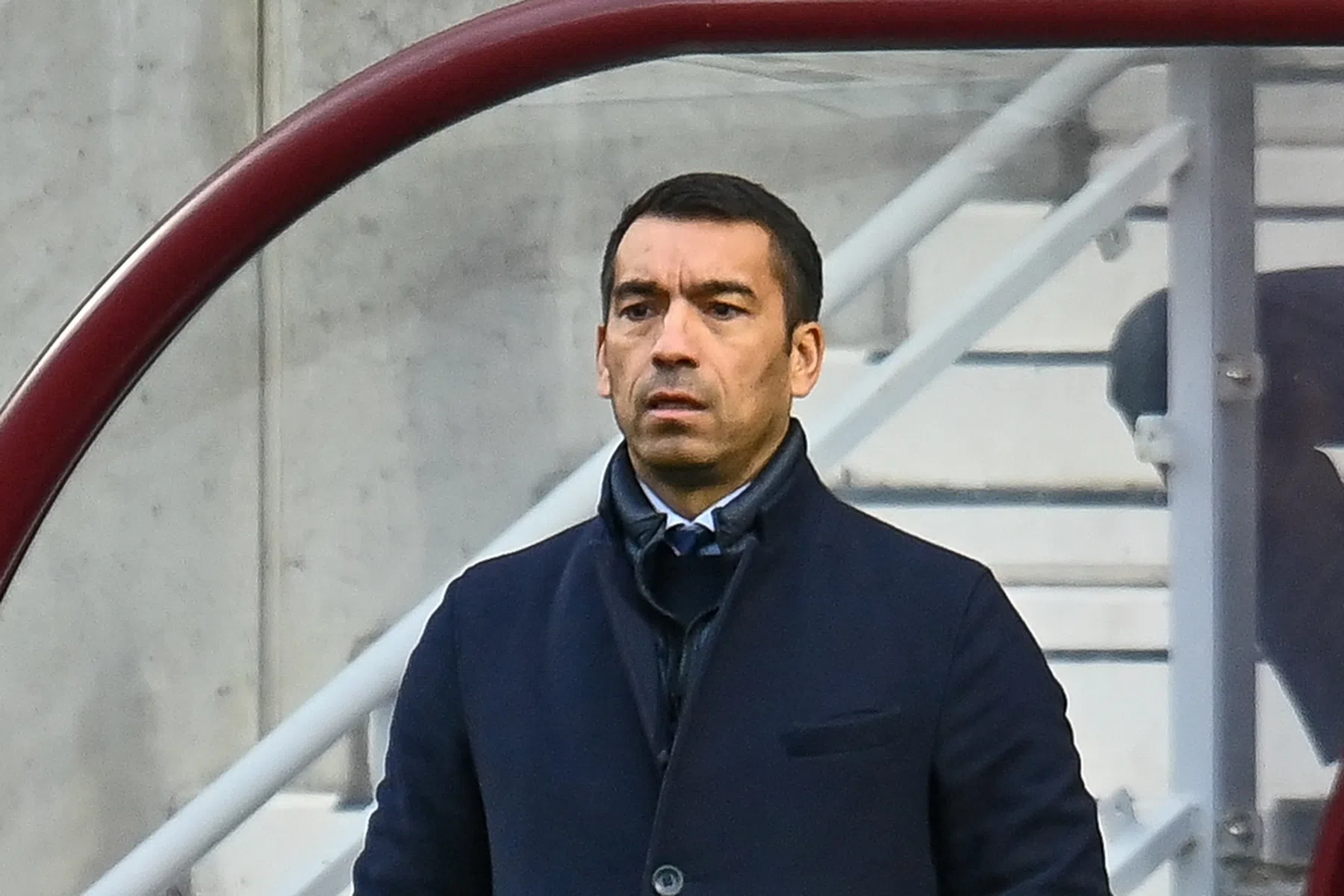 Van Bronckhorst na perfecte start: 'Nu is het tijd om uit te rusten'