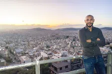 Thumbnail for article: Nordin Amrabat geniet in Griekenland: 'Het is toch prachtig, man, voetballen?'