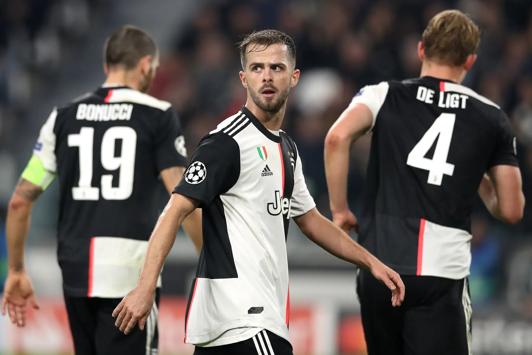 Barcelona-flop Pjanic geeft advies aan De Ligt