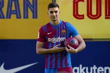Thumbnail for article: Barcelona wringt zich in allerlei bochten voor inschrijving Ferran Torres