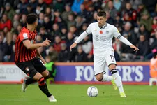 Thumbnail for article: Piroe groeit uit tot Championship-revelatie (ook met dank aan Van Nistelrooij)