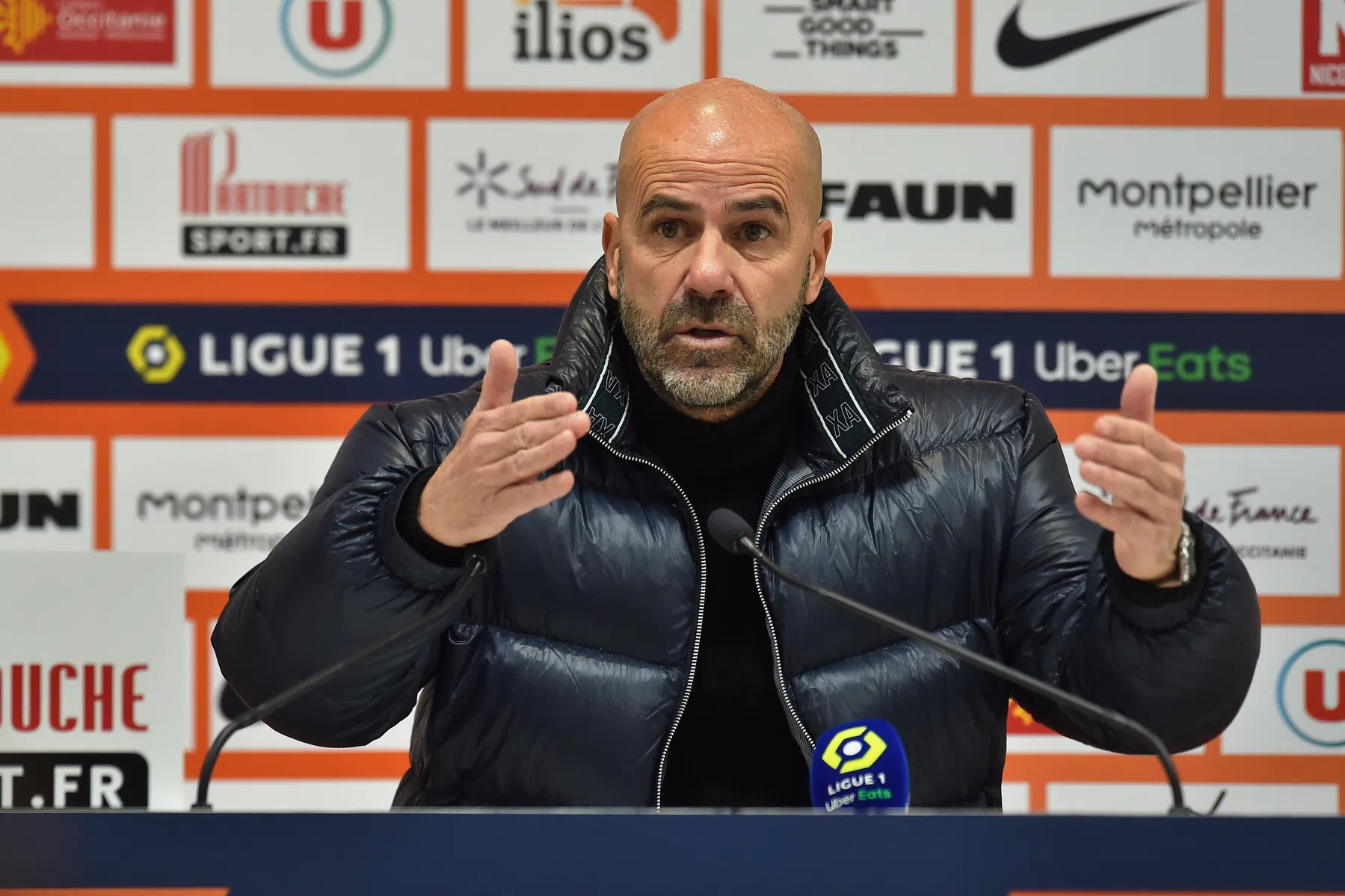 Bosz blij met vertrouwen Lyon: 'Normaal gesproken was ik ontslagen'