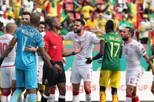 Thumbnail for article: Veelbesproken Afrika Cup-arbiter zorgde al eerder voor controverse