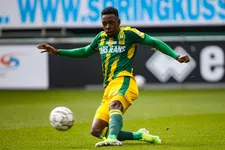 Thumbnail for article: Shaquille Pinas wil bij het Ajax van Bulgarije 'de echte Shaq' leren kennen