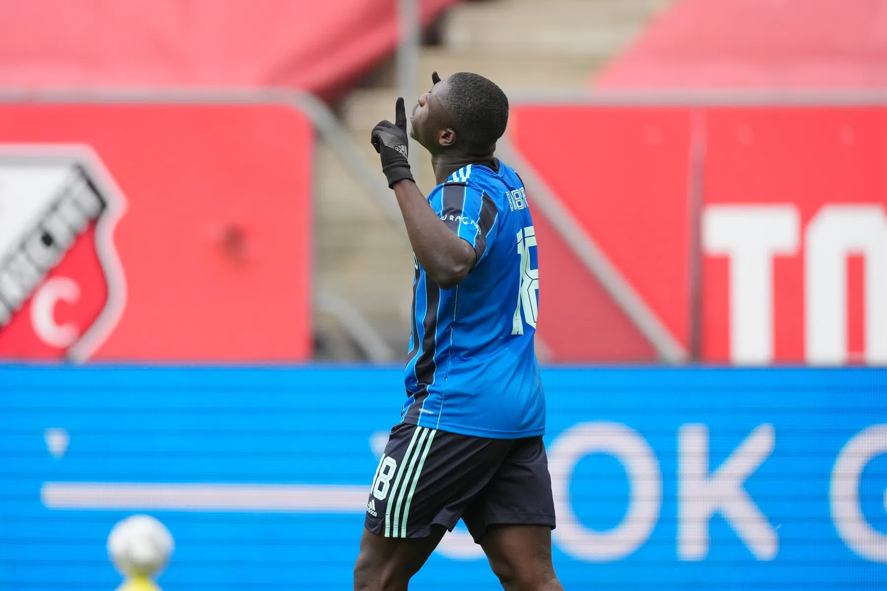 Rentree als in een sprookje: Brobbey extreem belangrijk tegen Ajax-angstgegner