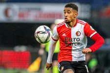 Thumbnail for article: Reiss Nelson worstelt bij Feyenoord: 'Het talent druipt er nog steeds vanaf'
