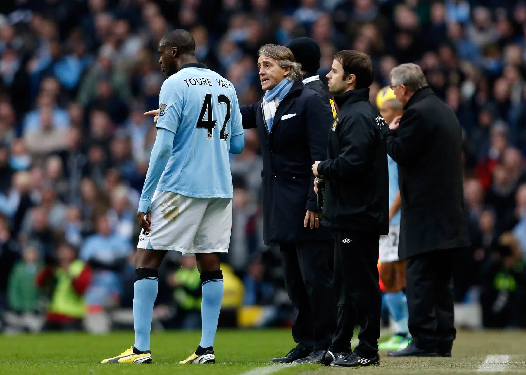 Mancini blikt met speciale Touré-anekdote terug op bizarre City-titel: 'Ze werden gek'