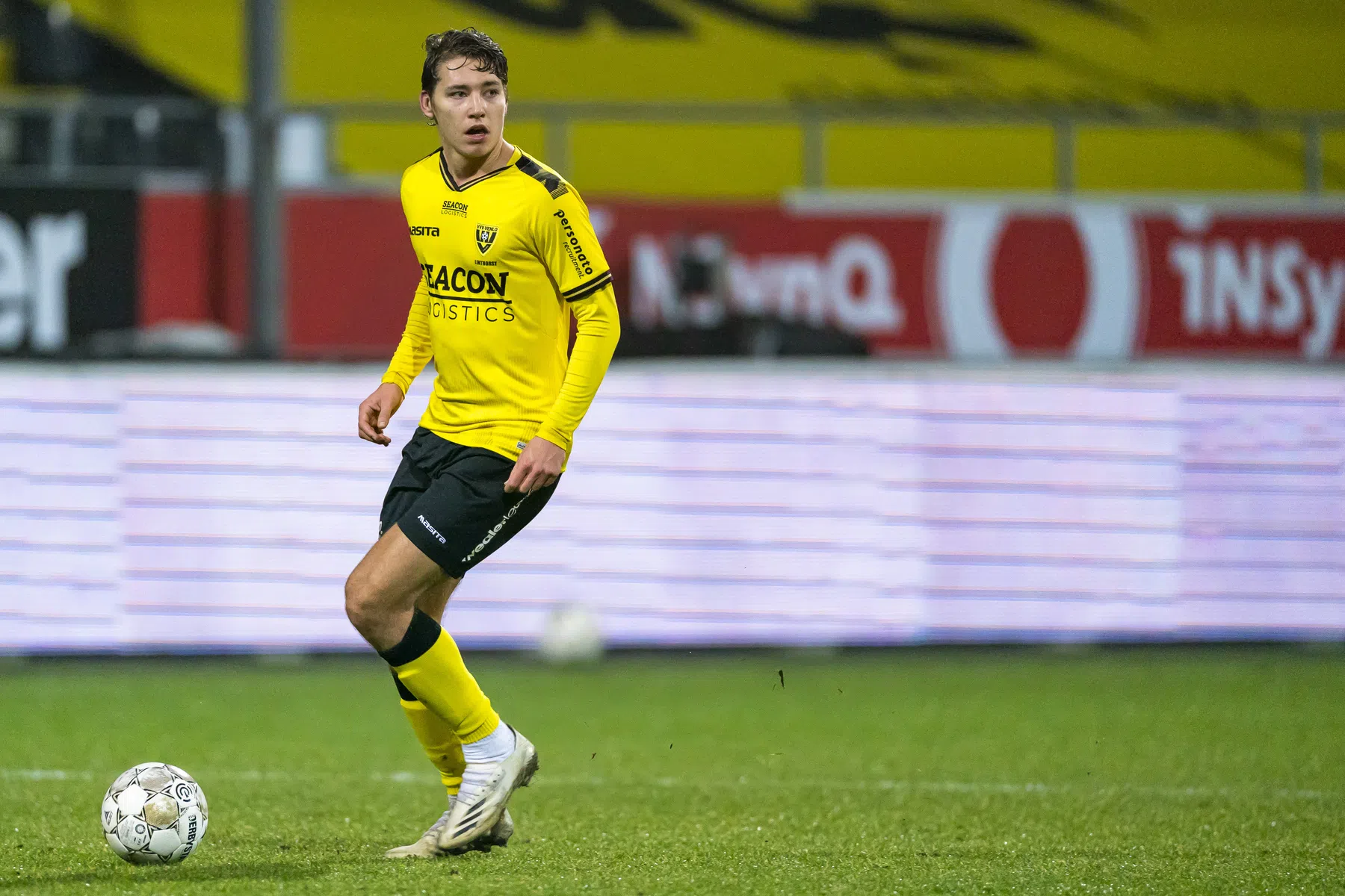 Linthorst terug in Eredivisie na bloedheet avontuur: 'Alsof ik onder de douche stond'