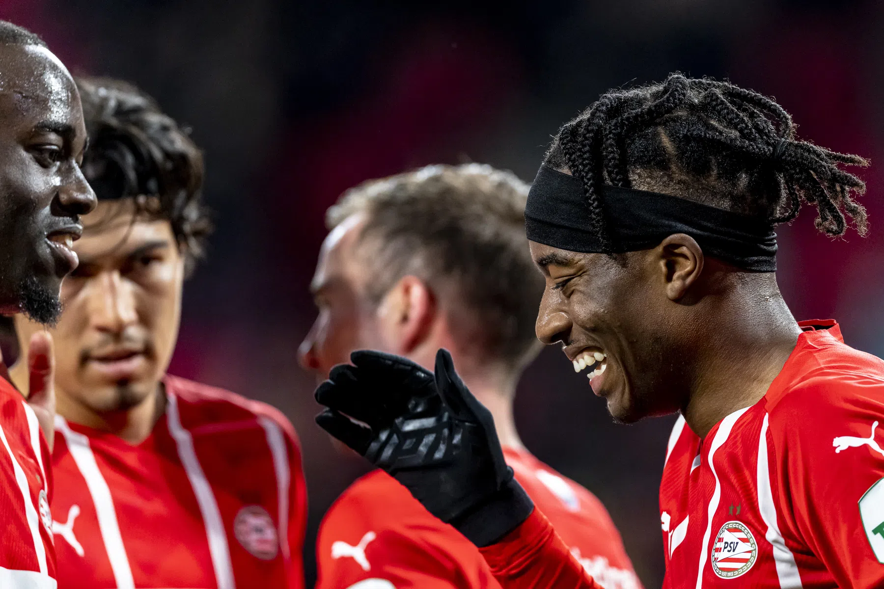 Madueke: 'Voor het eerst heb ik gehuild uit blijdschap'