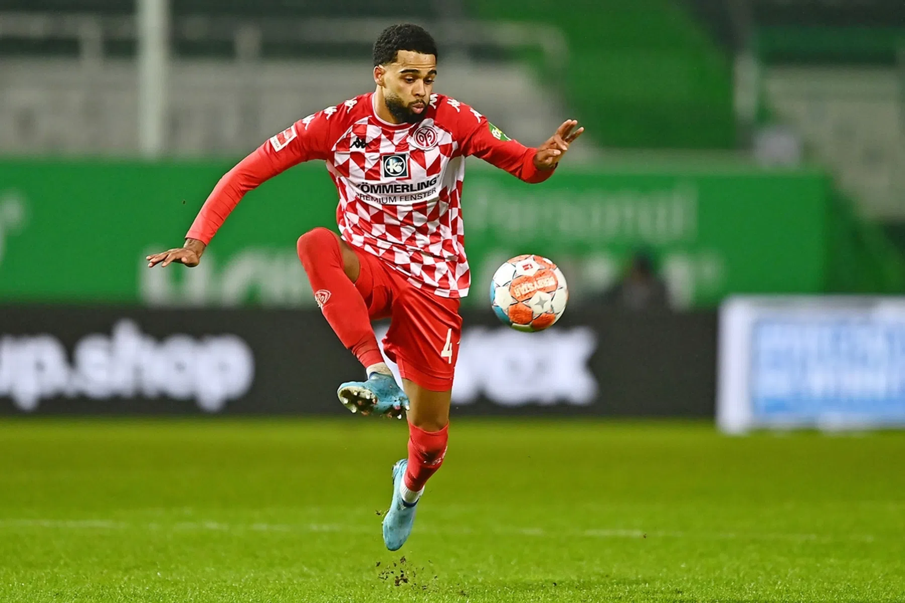 Pechvogel St. Juste wéér lange tijd uit de roulatie: 'Dit is heel bitter'